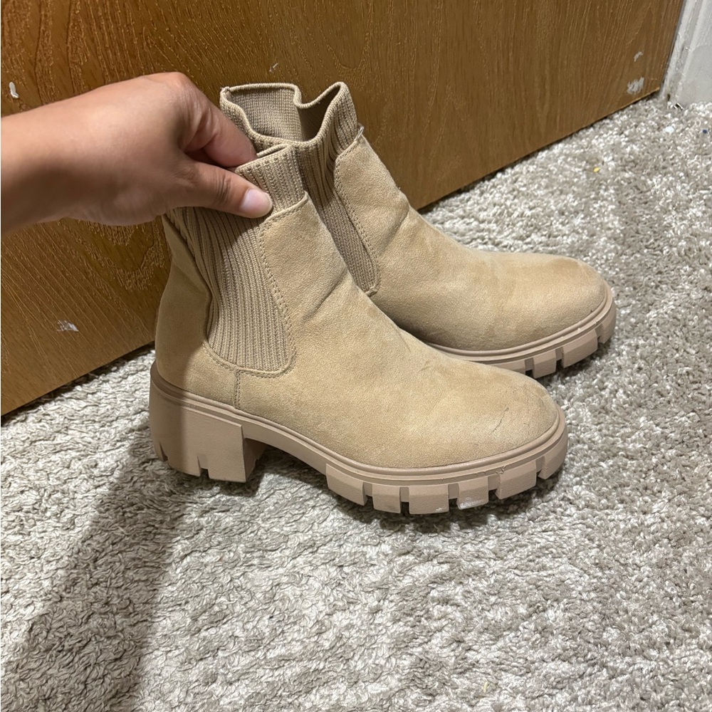 Women's Tan Ankle Boots